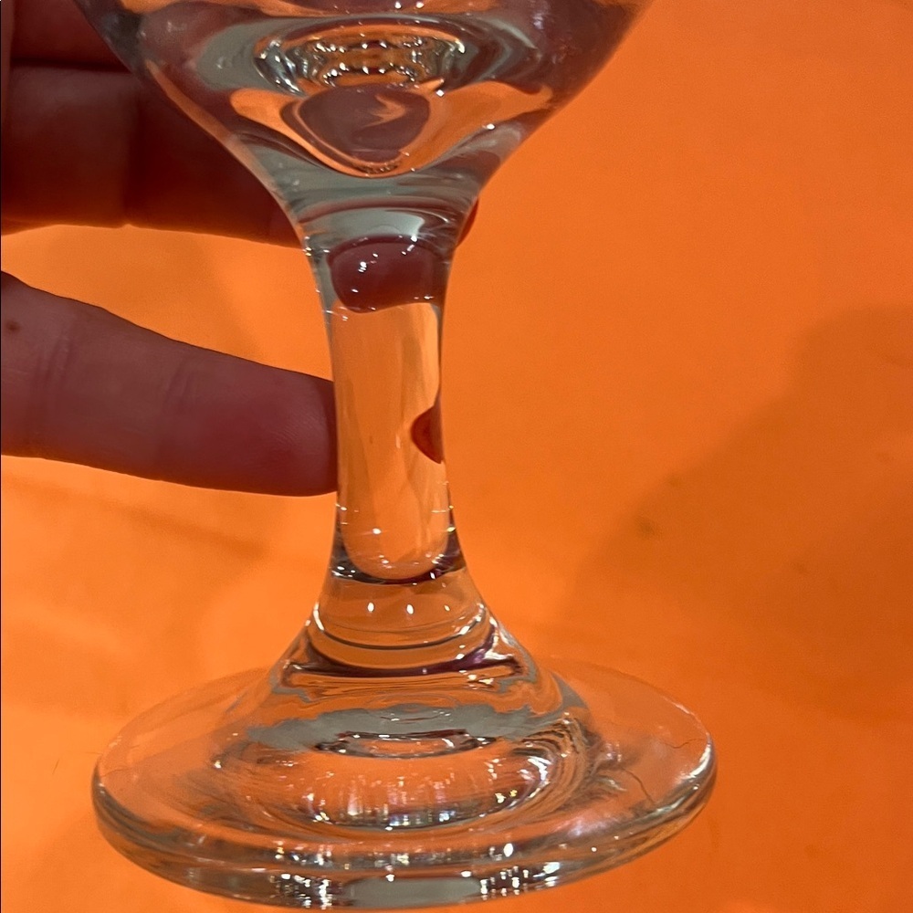 6/$20 Wine Glass 1 glass - Picture 6 of 8